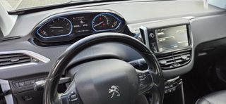 Peugeot 2008 2014