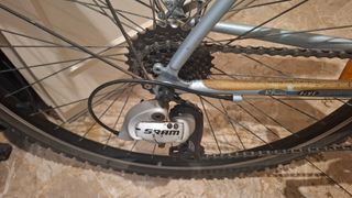 Bicicleta 28 plateada