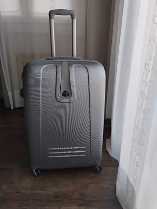 Maleta gris