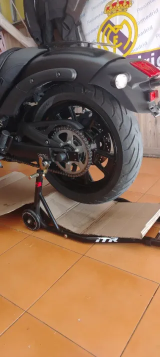 Kawasaki Vulcan 650s 2023 - 18000 km