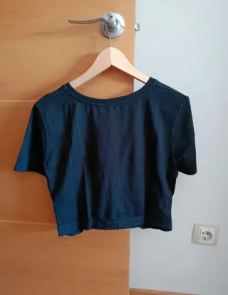 CAMISETA CROP