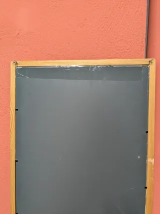 Specchio da parete IKEA RAM con cornice in legno