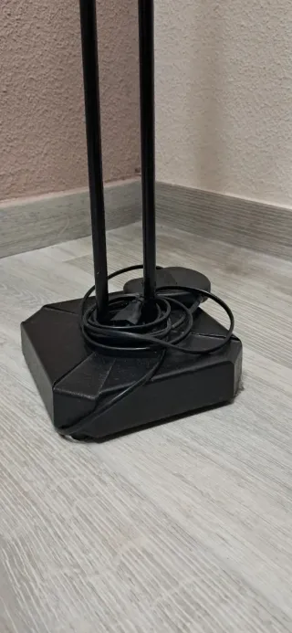 Lámpara de pie moderna