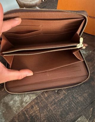 Cartera Louis Vuitton Zippy Monogram Marrón