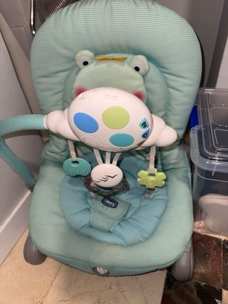Silla hamaca bebe se uso muy poco anda el sonido