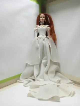 Muñeca Colección Vestido Blanco