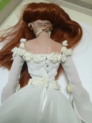 Muñeca Colección Vestido Blanco