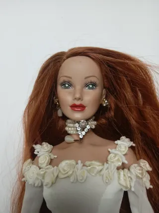 Muñeca Colección Vestido Blanco