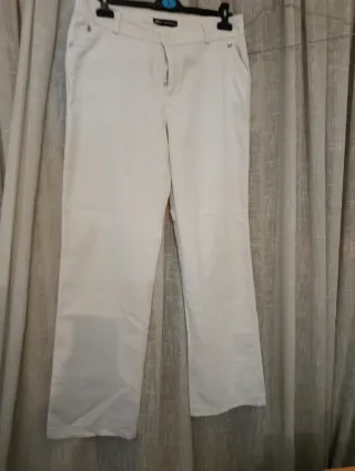 Calça Senhora Branca