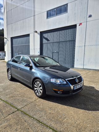 Volkswagen Passat 2.0 tdi 140cv 6 marchaas