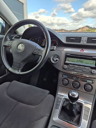 Volkswagen Passat 2.0 tdi 140cv 6 marchaas