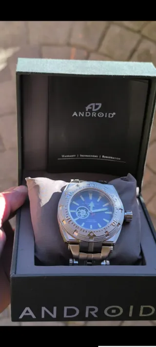 Reloj Android Millipede Acero, a estrenar.