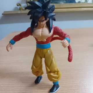Action Figure Dragon Ball Z Goku SSJ4