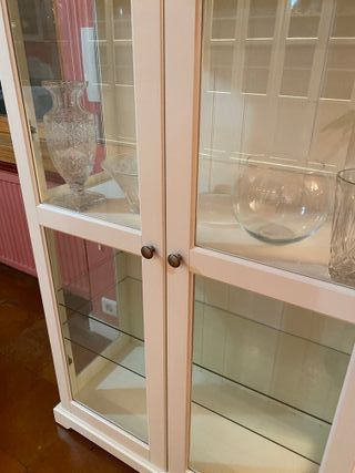 Vitrina LIATORP Blanca