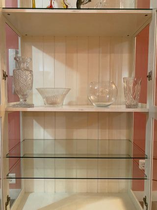 Vitrina LIATORP Blanca