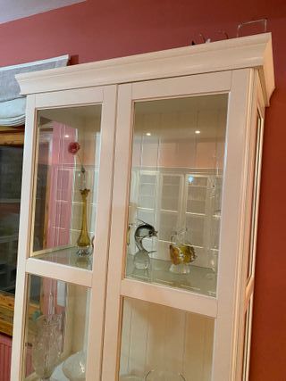 Vitrina LIATORP Blanca