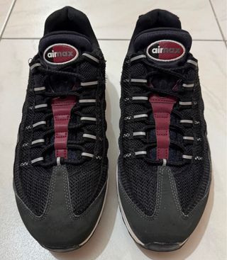 Scarpe Nike Air Max 95 nere e rosse