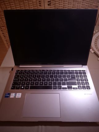 Portátil Asus Vivobook 2023 i5 16GB RAM