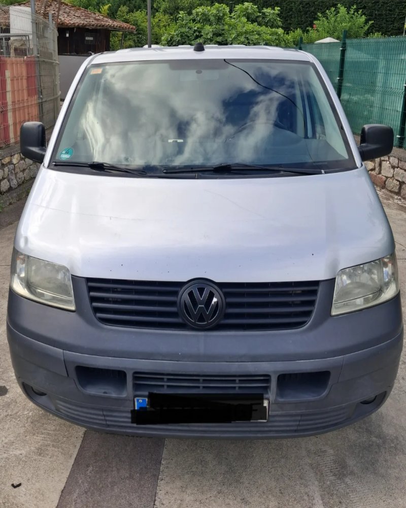 Volkswagen Caravelle 2010 - foto 1