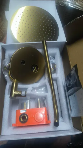 Chuveiro Teto Dourado Escovado Ø 30cm