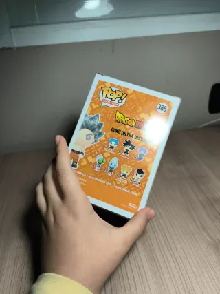 Funko Pop Goku Ultra Instinto 386 Original