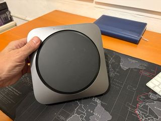 Mac mini 2018 16GB RAM 512GB SSD