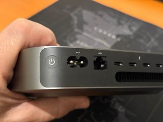 Mac mini 2018 16GB RAM 512GB SSD