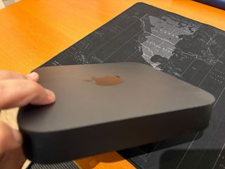 Mac mini 2018 16GB RAM 512GB SSD