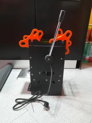 Macchina sigilla bicchieri sigillatrice manuale