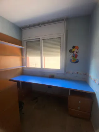 Habitación hecha por carpintero