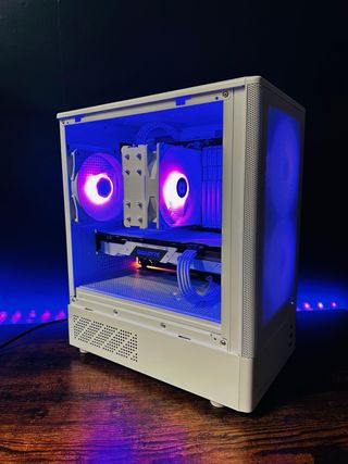 PC Gaming Ryzen 7 1800x GTX 1660S 16GB RAM