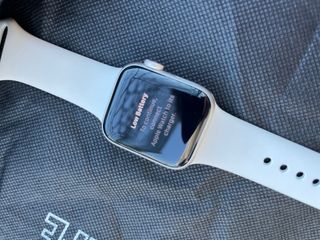 Apple Watch SE 2da Gen 40mm Plata/Blanco