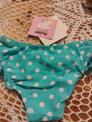 Braguita bañador Hello Kitty turquesa niña 12M