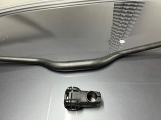 Manillar Renthal + Potencia Giant