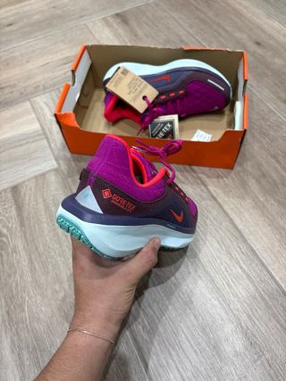 Nike Air Winflow 11 GoreTex Viola/Rosso