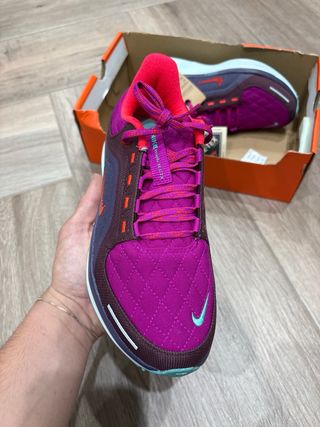 Nike Air Winflow 11 GoreTex Viola/Rosso
