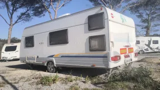 Caravana 3 ambientes Burstner City 550 TK