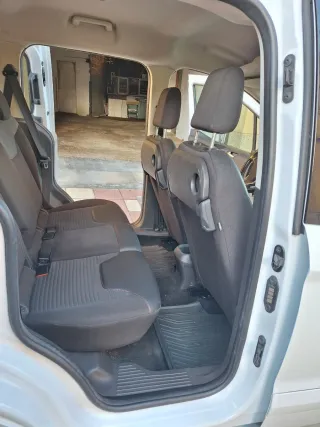 Ford Tourneo Courier 2017