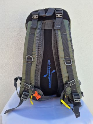 Mochila de Senderismo - Verde Militar