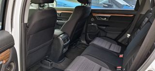 Se vende Honda CR-V 1.5 VTEC Turbo.