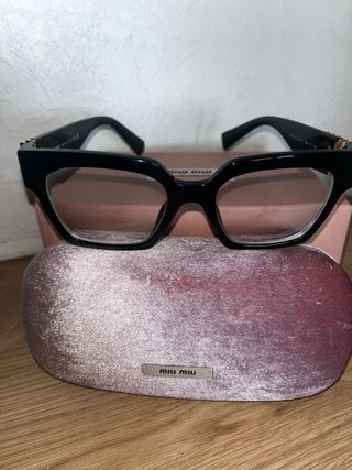 Gafas Miu Miu Negras