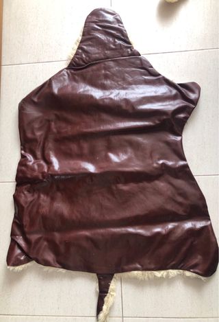 Coppia di grandi pelli di pecora