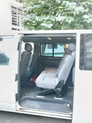 Volkswagen Caravelle 2009