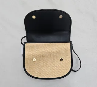 Bolso Rafia Love Moschino.