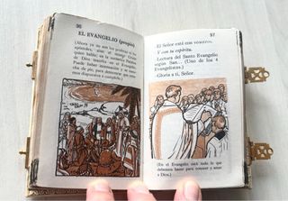 Librito Mi Primera Comunión Nácar