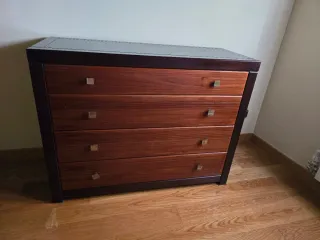 Cajonera y Mesitas de Noche Madera