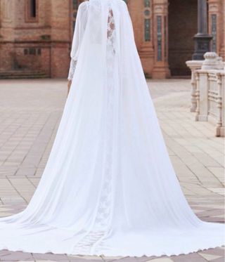 Capa Novia Silvia Fernandez Blanca en tienda 800e
