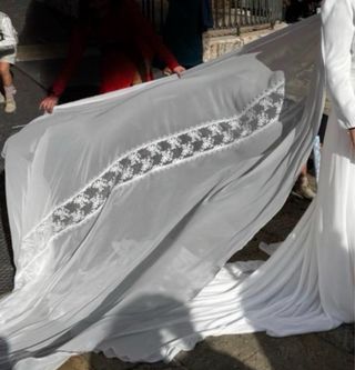 Capa Novia Silvia Fernandez Blanca en tienda 800e