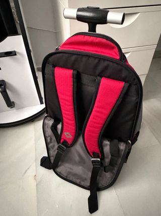 Mochila Trolley Samsonite Antidesgarro. Impecable