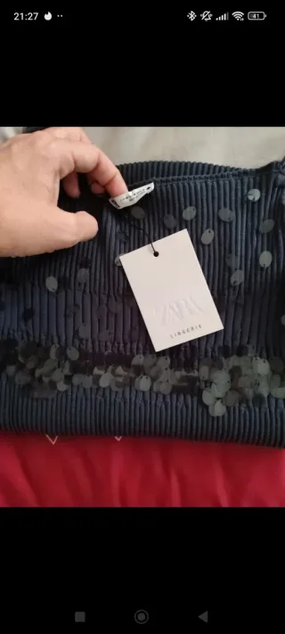 Vestido Zara tirantes con lentejuelas